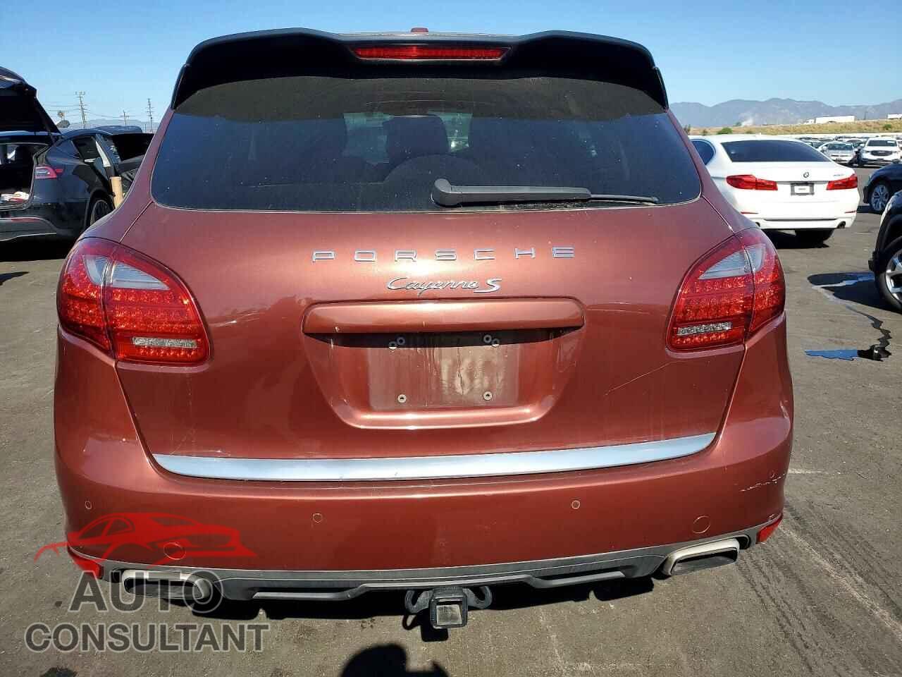 PORSCHE CAYENNE 2011 - WP1AB2A24BLA45257