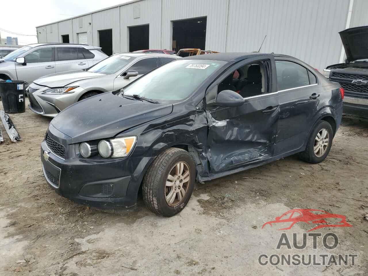 CHEVROLET SONIC 2015 - 1G1JC5SH9F4187888