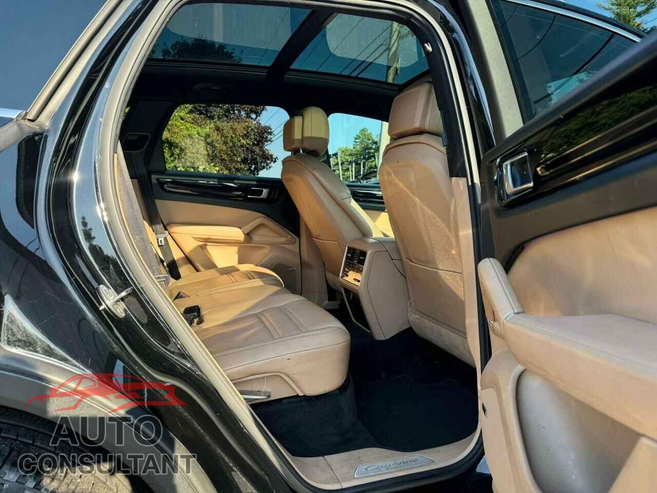 PORSCHE CAYENNE 2019 - WP1AA2AY5KDA06663