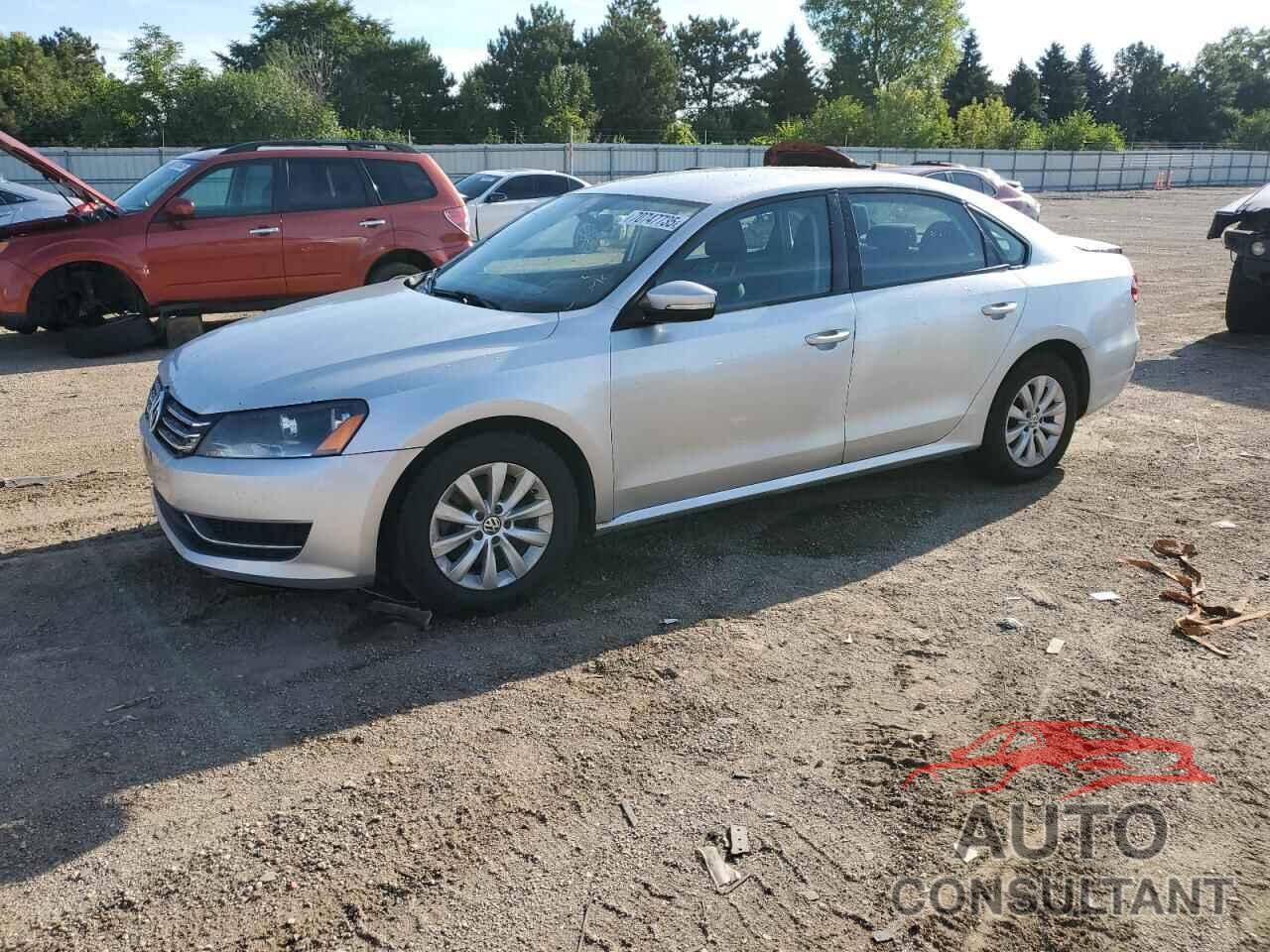 VOLKSWAGEN PASSAT 2013 - 1VWAP7A33DC020181
