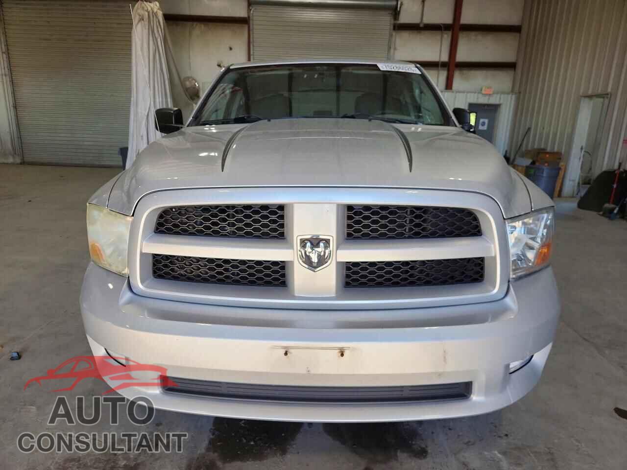DODGE RAM 1500 2012 - 1C6RD7KT1CS200025