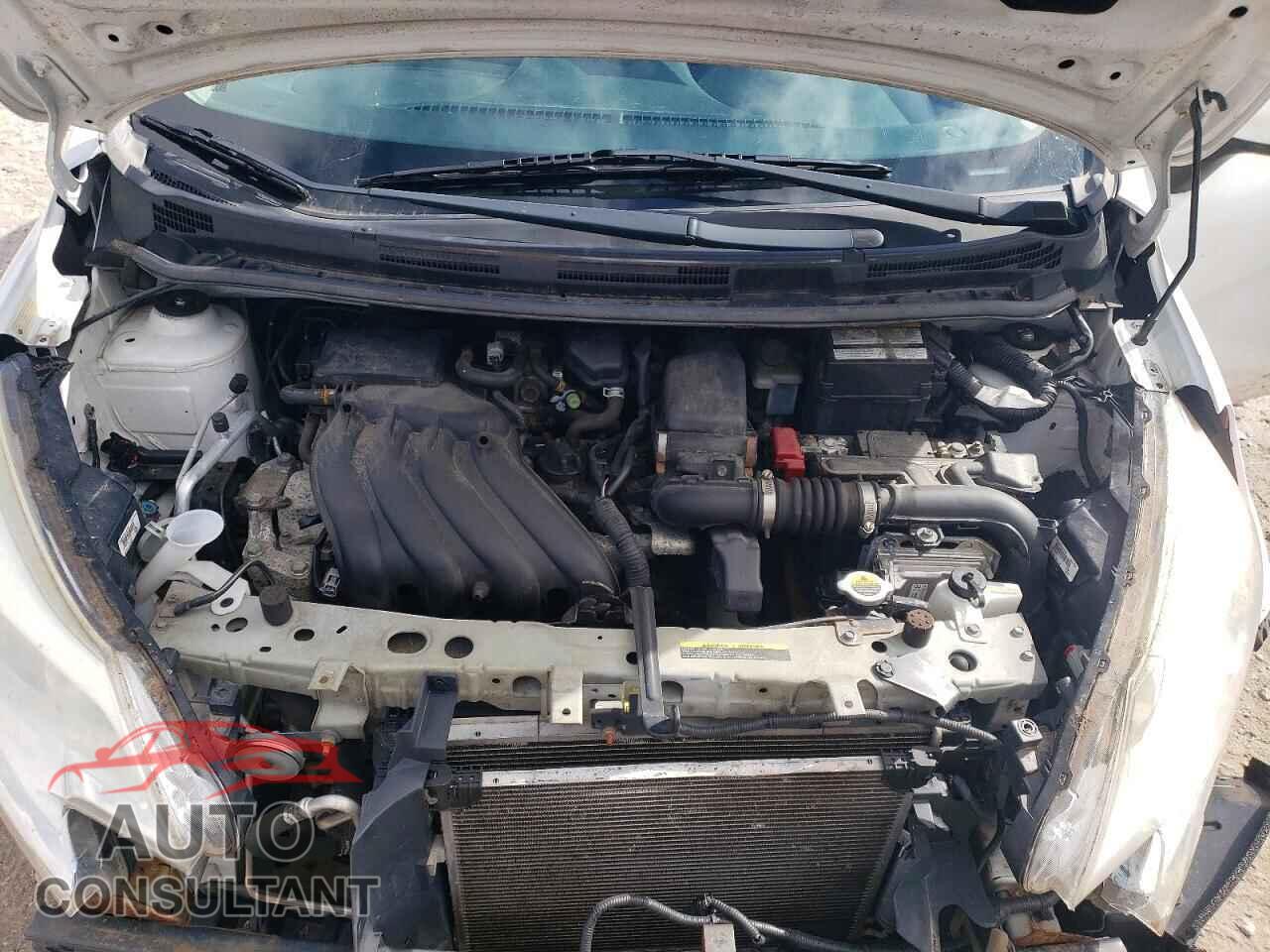 NISSAN VERSA 2017 - 3N1CE2CP3HL352445