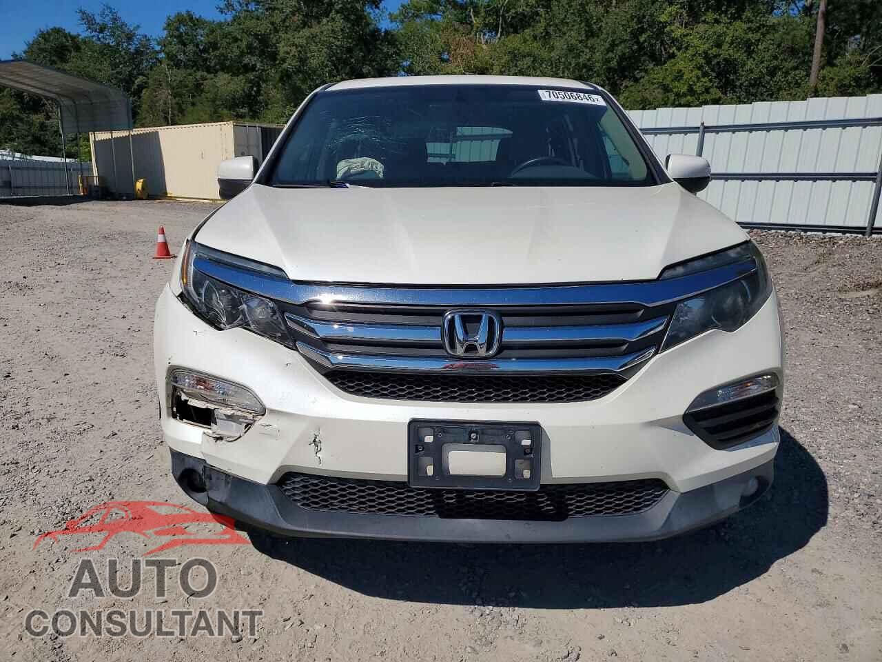 HONDA PILOT 2017 - 5FNYF5H53HB012865