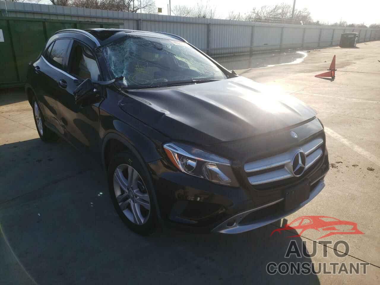 MERCEDES-BENZ GLA-CLASS 2016 - WDCTG4EB9GJ223209