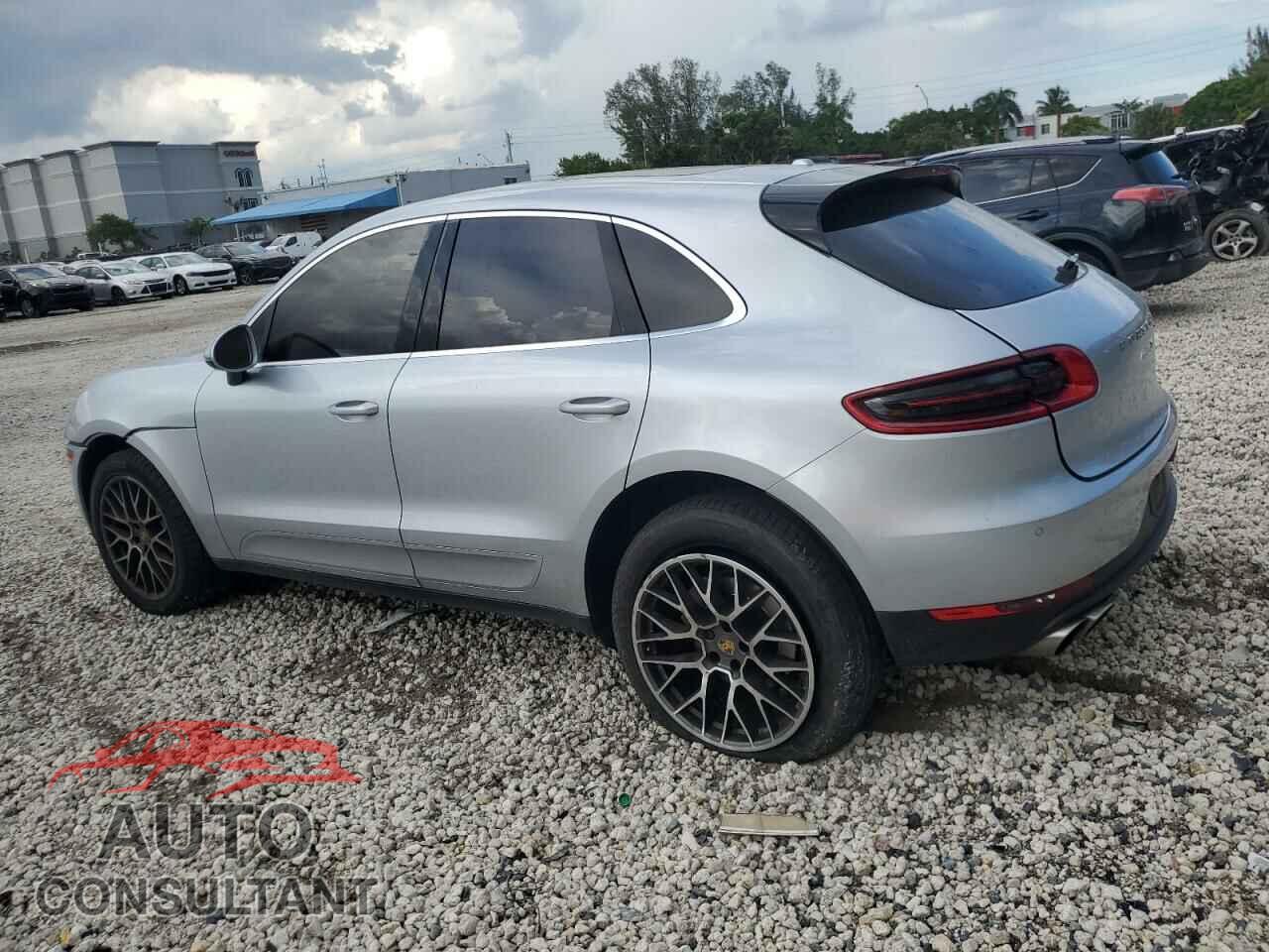 PORSCHE MACAN 2016 - WP1AB2A52GLB57122