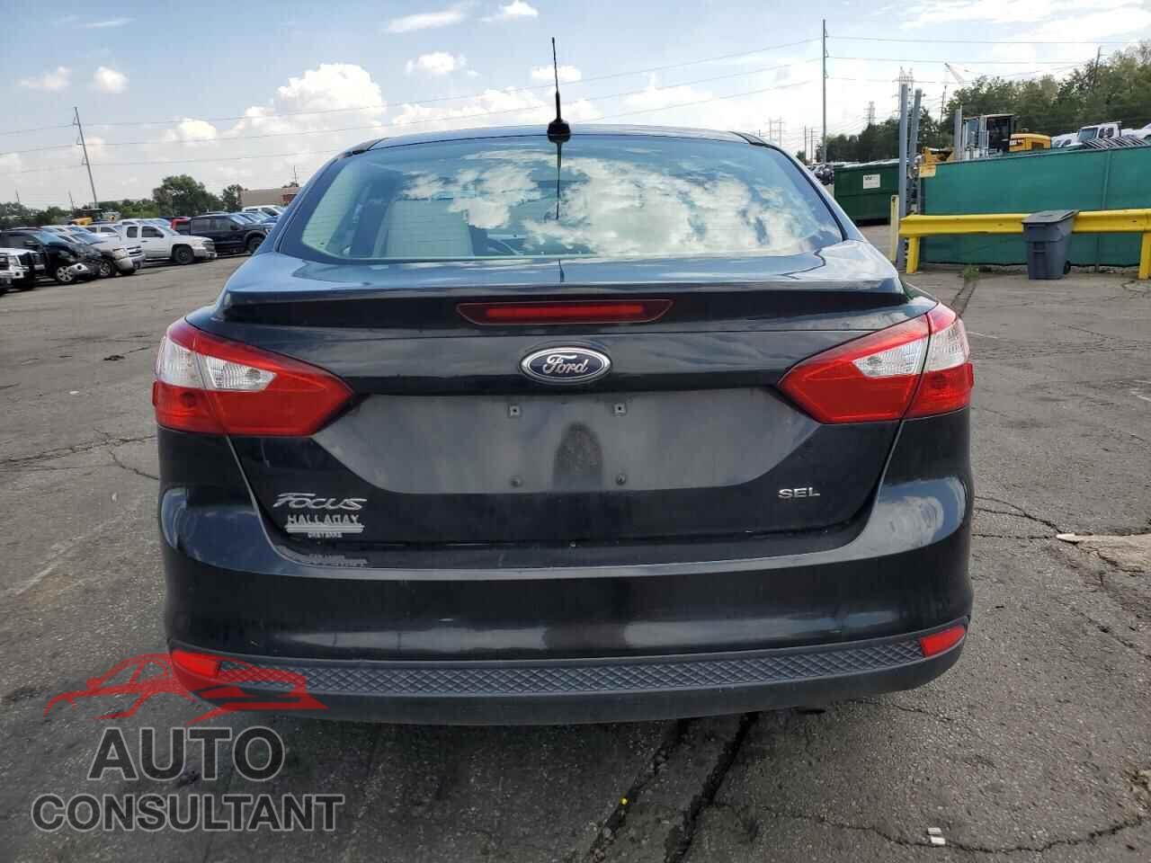 FORD FOCUS 2012 - 1FAHP3H22CL313534