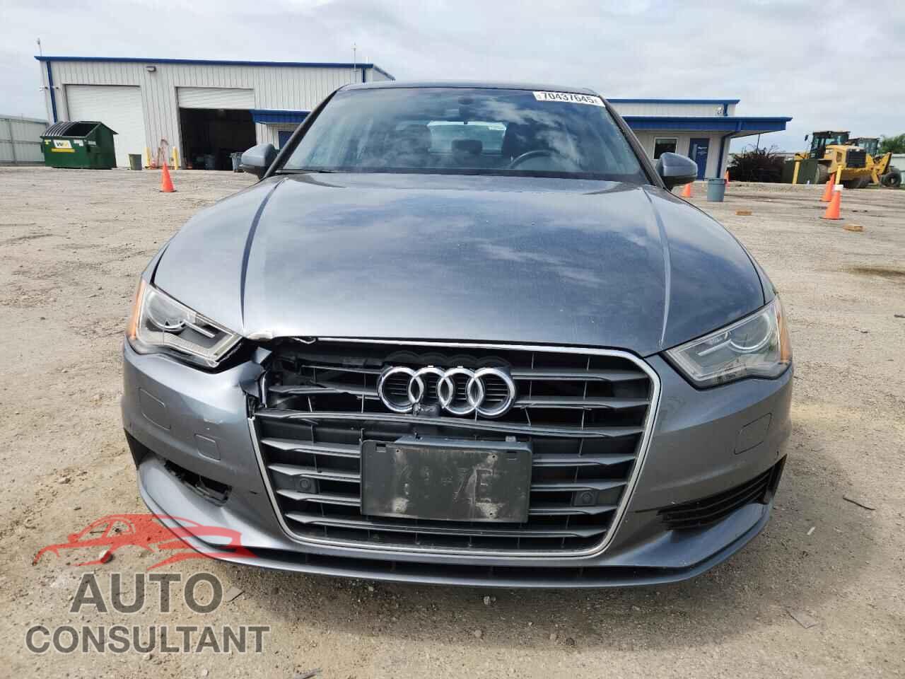 AUDI A3 2016 - WAUA7GFF9G1022732