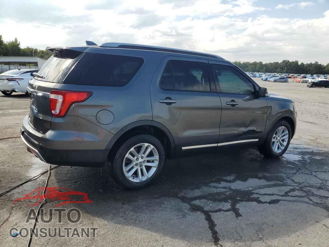 FORD EXPLORER 2017 - 1FM5K7D88HGD14261