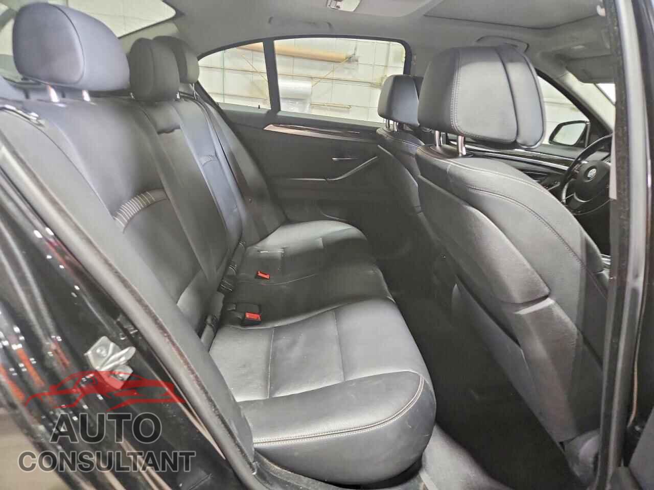BMW 5 SERIES 2014 - WBA5B3C56ED536845
