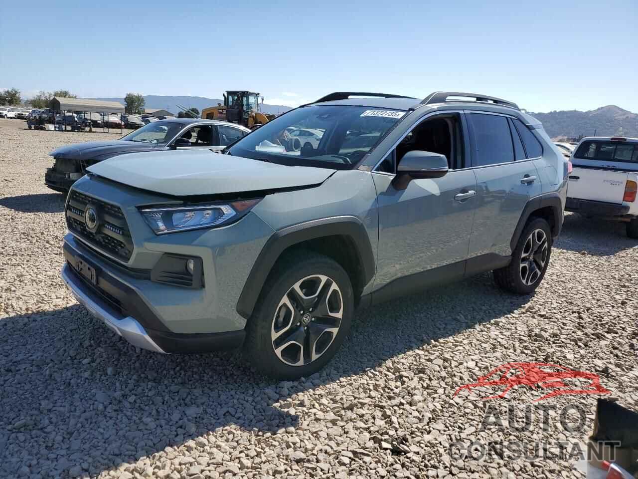 TOYOTA RAV4 2021 - 2T3J1RFV8MW141957