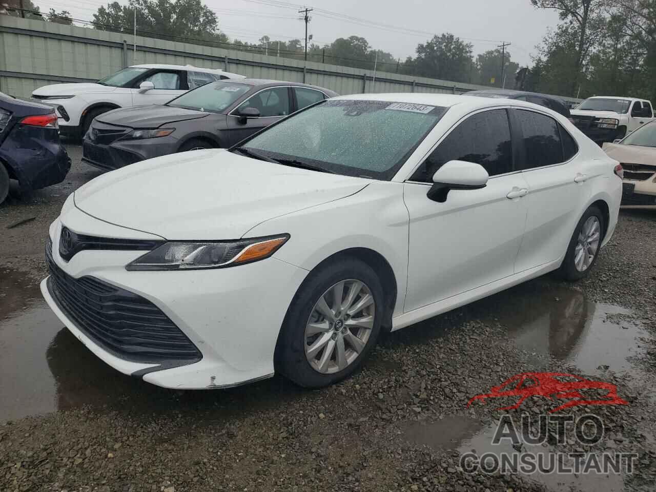 TOYOTA CAMRY 2020 - 4T1C11AK3LU944335