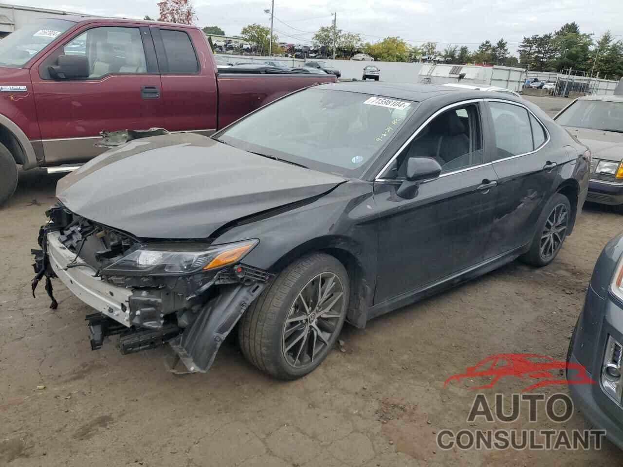 TOYOTA CAMRY 2023 - 4T1T11BK0PU096046