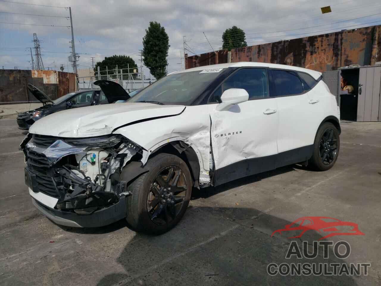 CHEVROLET BLAZER 2019 - 3GNKBBRA7KS666933