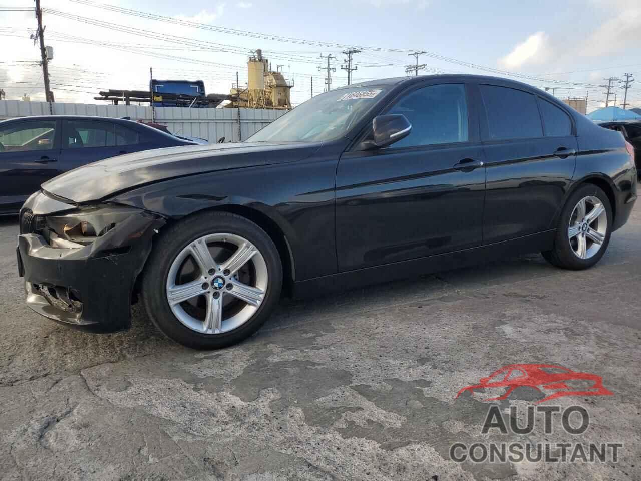 BMW 3 SERIES 2014 - WBA3C1C5XEK111598