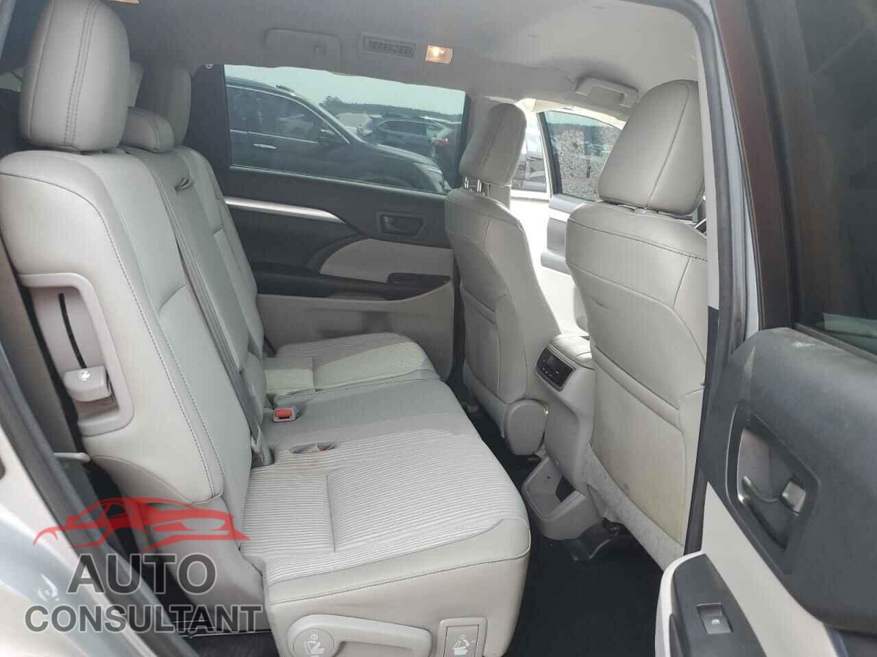 TOYOTA HIGHLANDER 2017 - 5TDZZRFH6HS192001
