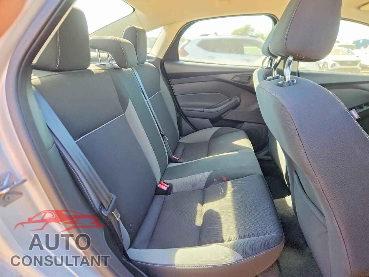 FORD FOCUS 2012 - 1FAHP3F25CL169996