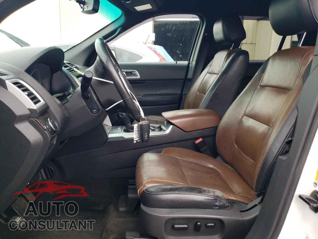 FORD EXPLORER 2011 - 1FMHK8F80BGA73982