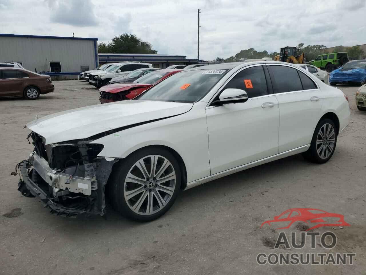 MERCEDES-BENZ E-CLASS 2019 - WDDZF4JB5KA514409