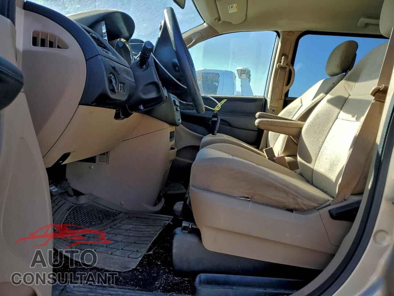 DODGE CARAVAN 2013 - 2C4RDGBG4DR810001