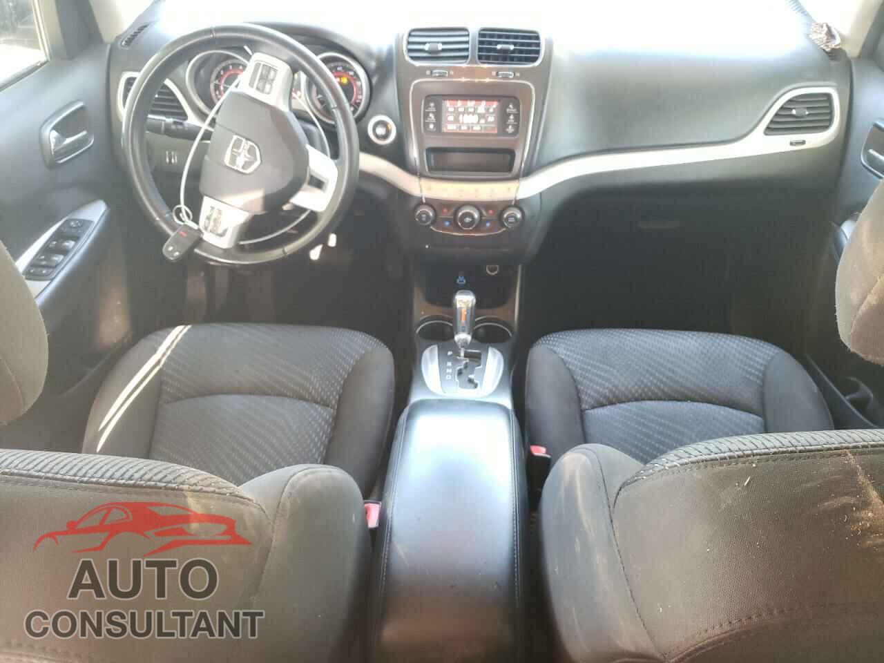 DODGE JOURNEY 2017 - 3C4PDCAB4HT675627