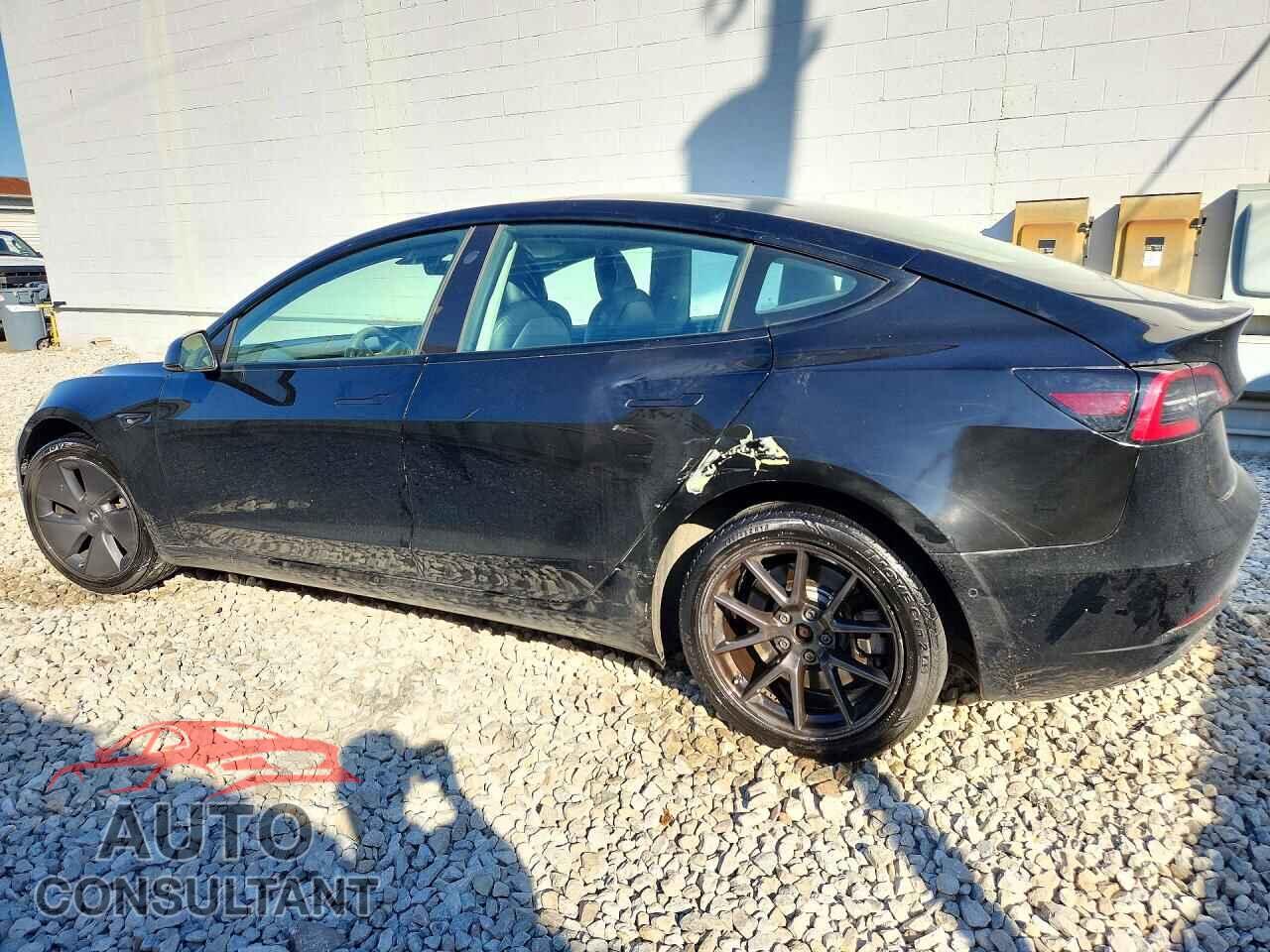 TESLA MODEL 3 2022 - 5YJ3E1EA4NF372360