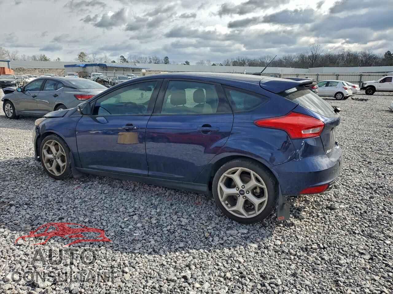 FORD FOCUS 2017 - 1FADP3L99HL290182