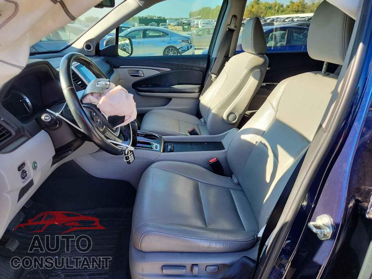 HONDA PILOT 2016 - 5FNYF6H50GB117075