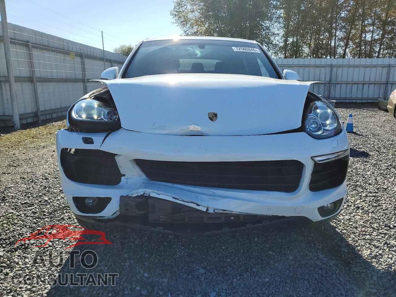 PORSCHE CAYENNE 2017 - WP1AA2A23HKA89834