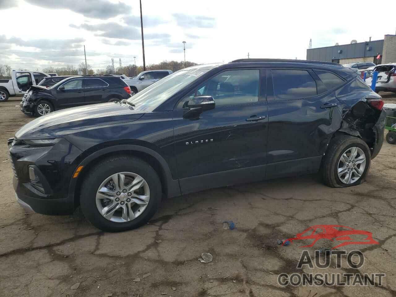 CHEVROLET BLAZER 2021 - 3GNKBCRS4MS552101