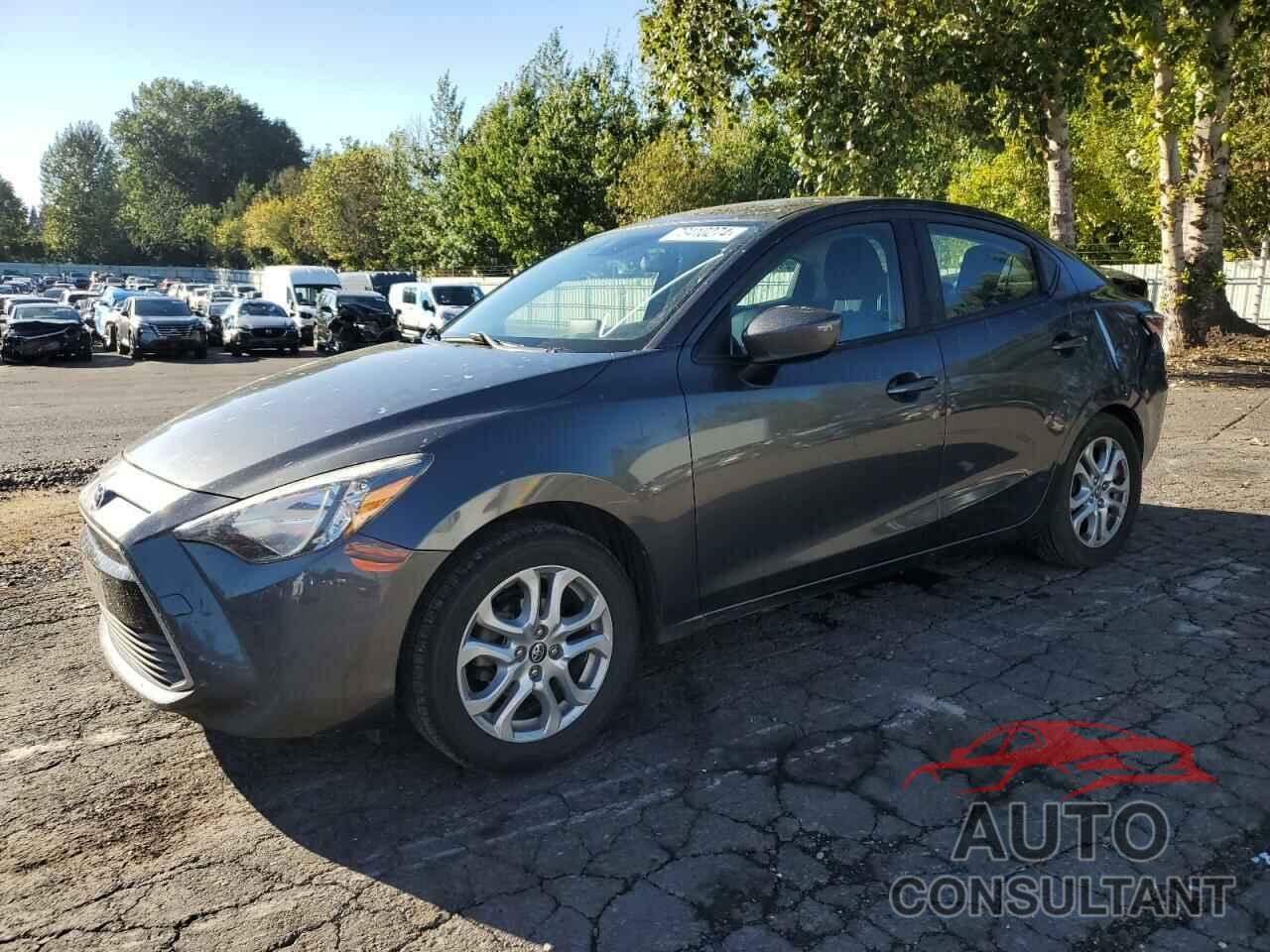 TOYOTA YARIS 2017 - 3MYDLBYV7HY173733