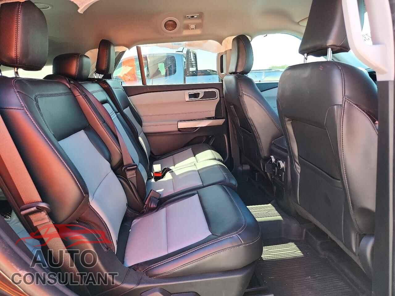 FORD EXPLORER 2023 - 1FMSK7DH2PGB44318