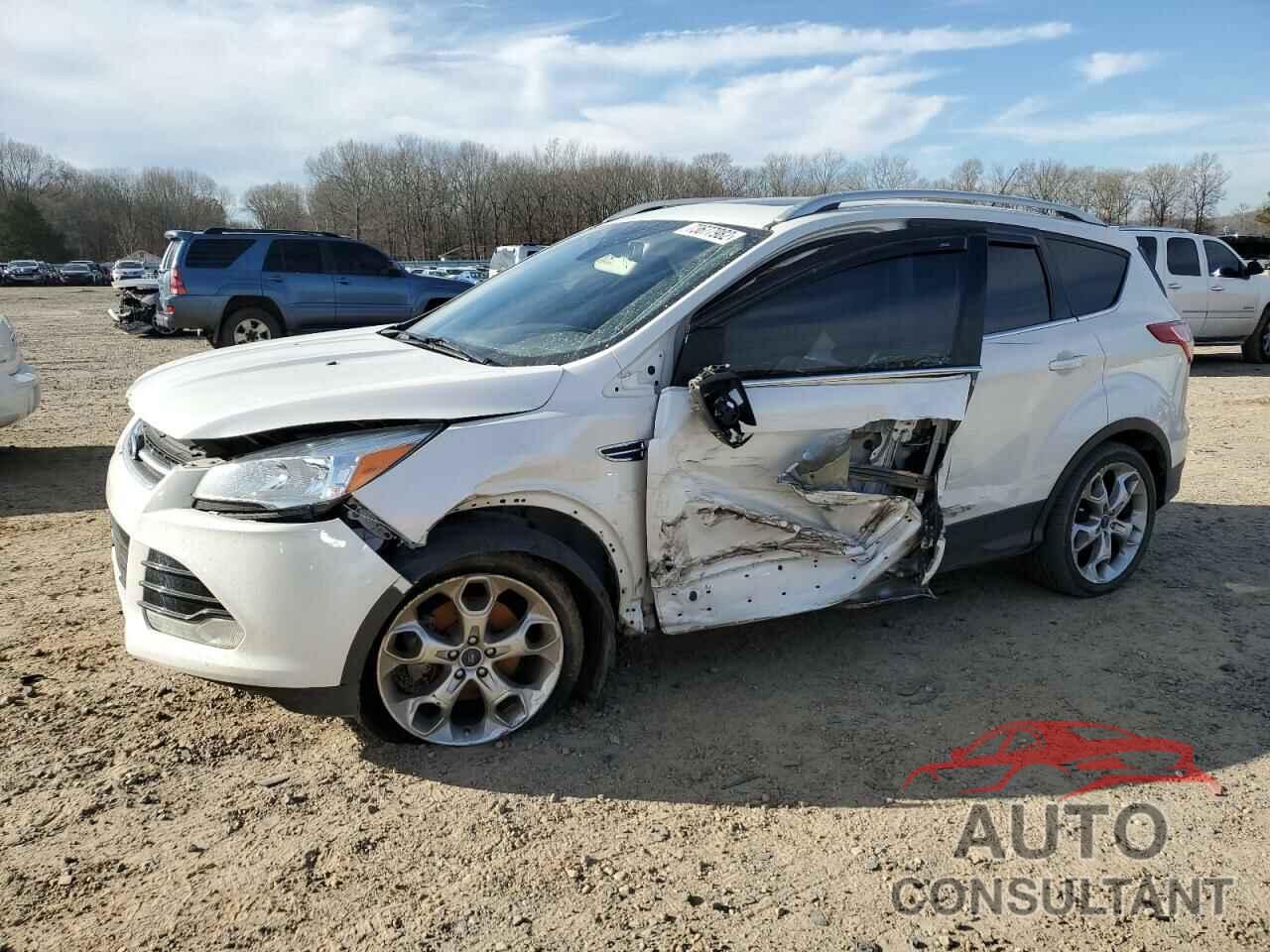 FORD ESCAPE 2015 - 1FMCU0J95FUA03813