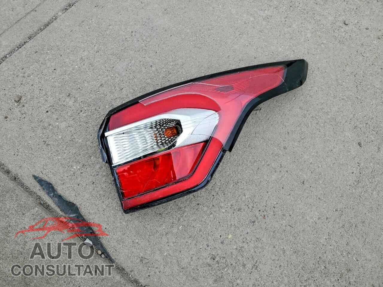 FORD ESCAPE 2017 - 1FMCU0F71HUC43189