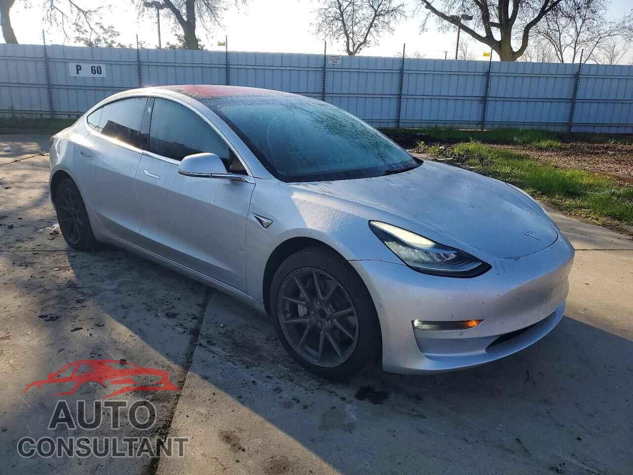 TESLA MODEL 3 2018 - 5YJ3E1EA4JF014251