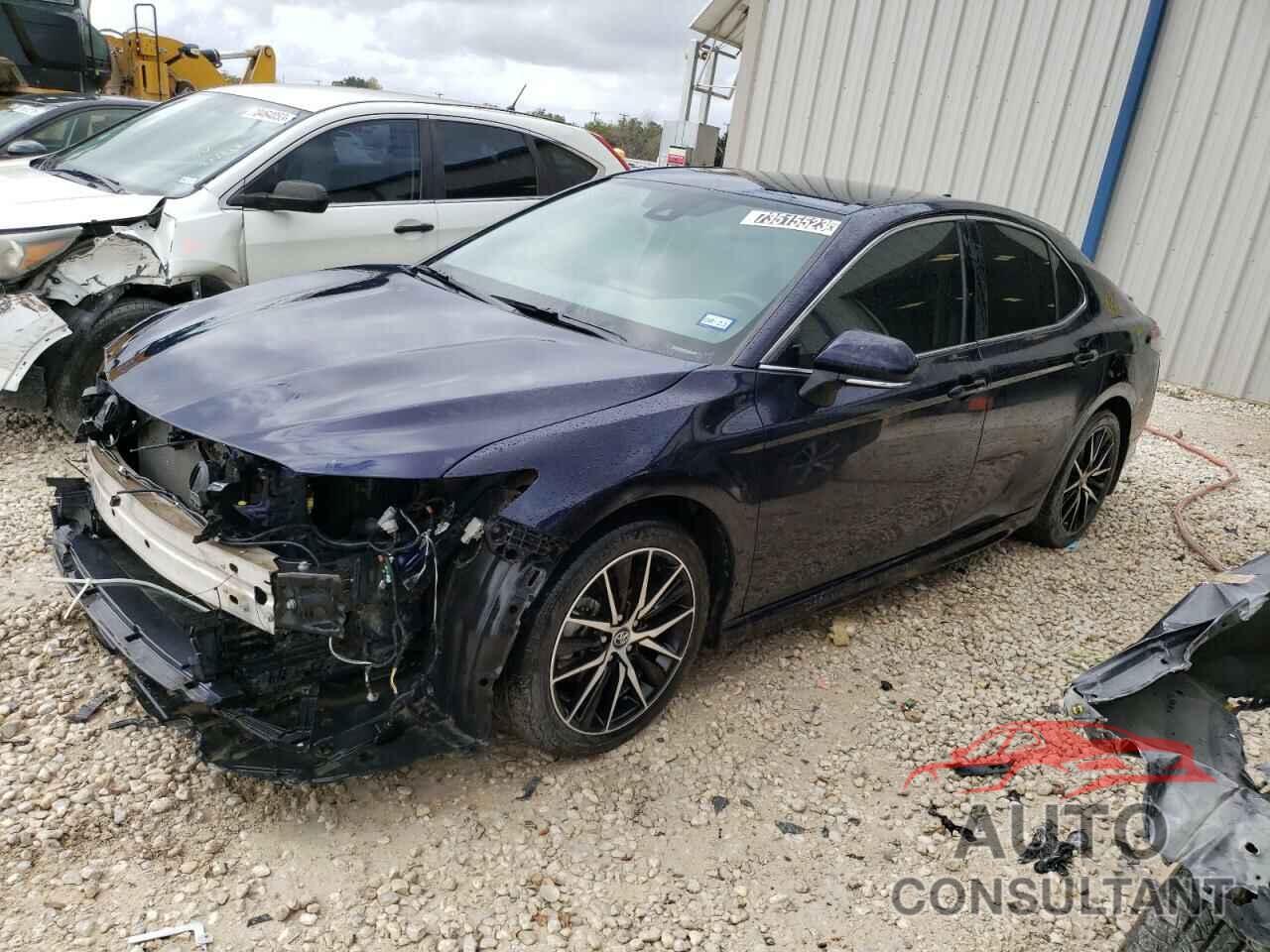 TOYOTA CAMRY 2022 - 4T1G11AK0NU626855
