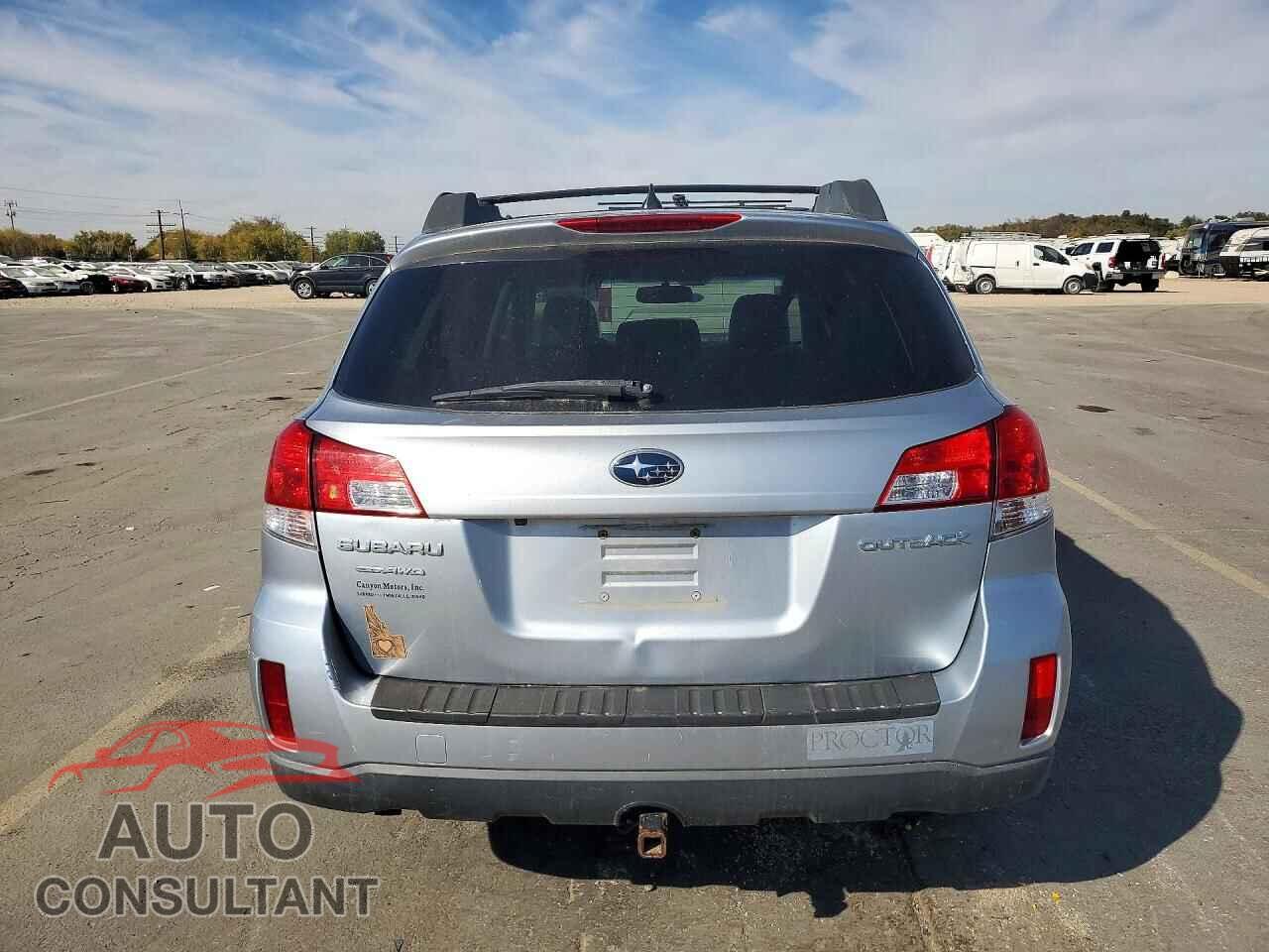 SUBARU OUTBACK 2013 - 4S4BRCLC4D3301537