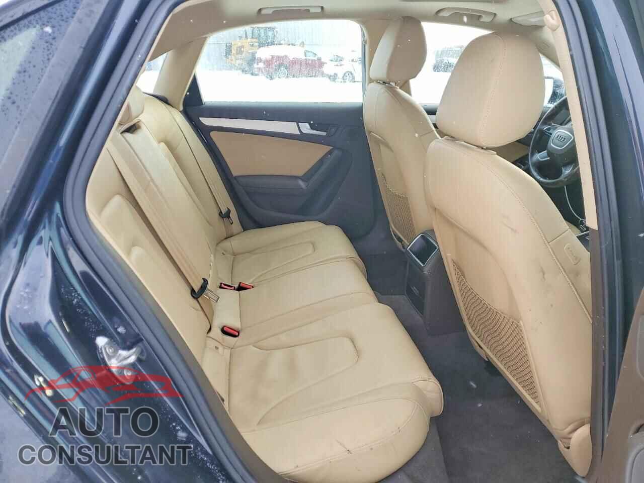 AUDI A4 2013 - WAUBFAFLXDA059018
