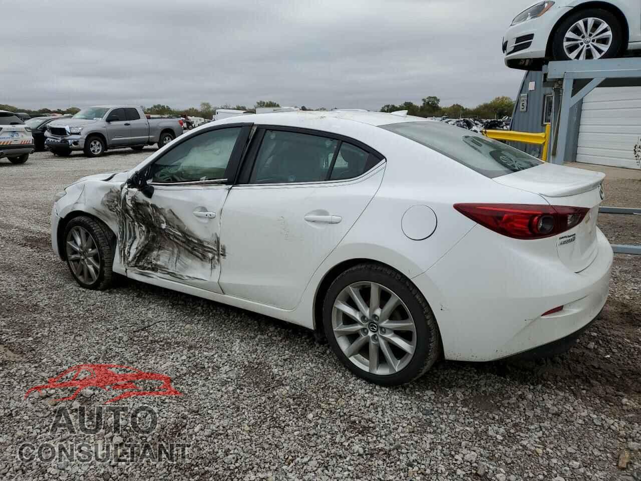 MAZDA 3 2017 - 3MZBN1V79HM136784