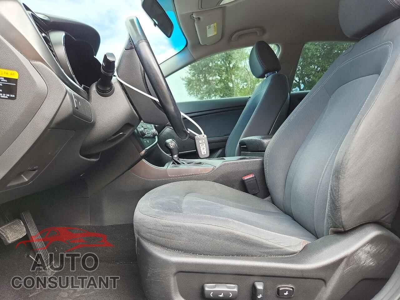 KIA OPTIMA 2012 - KNAGM4AD9C5030145