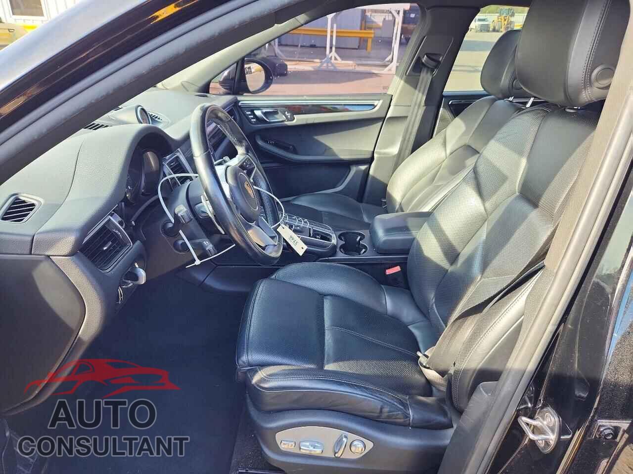 PORSCHE MACAN 2017 - WP1AA2A59HLB07581