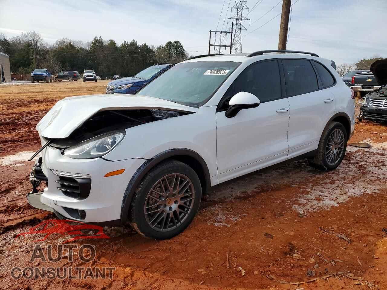 PORSCHE CAYENNE 2016 - WP1AB2A27GLA96646