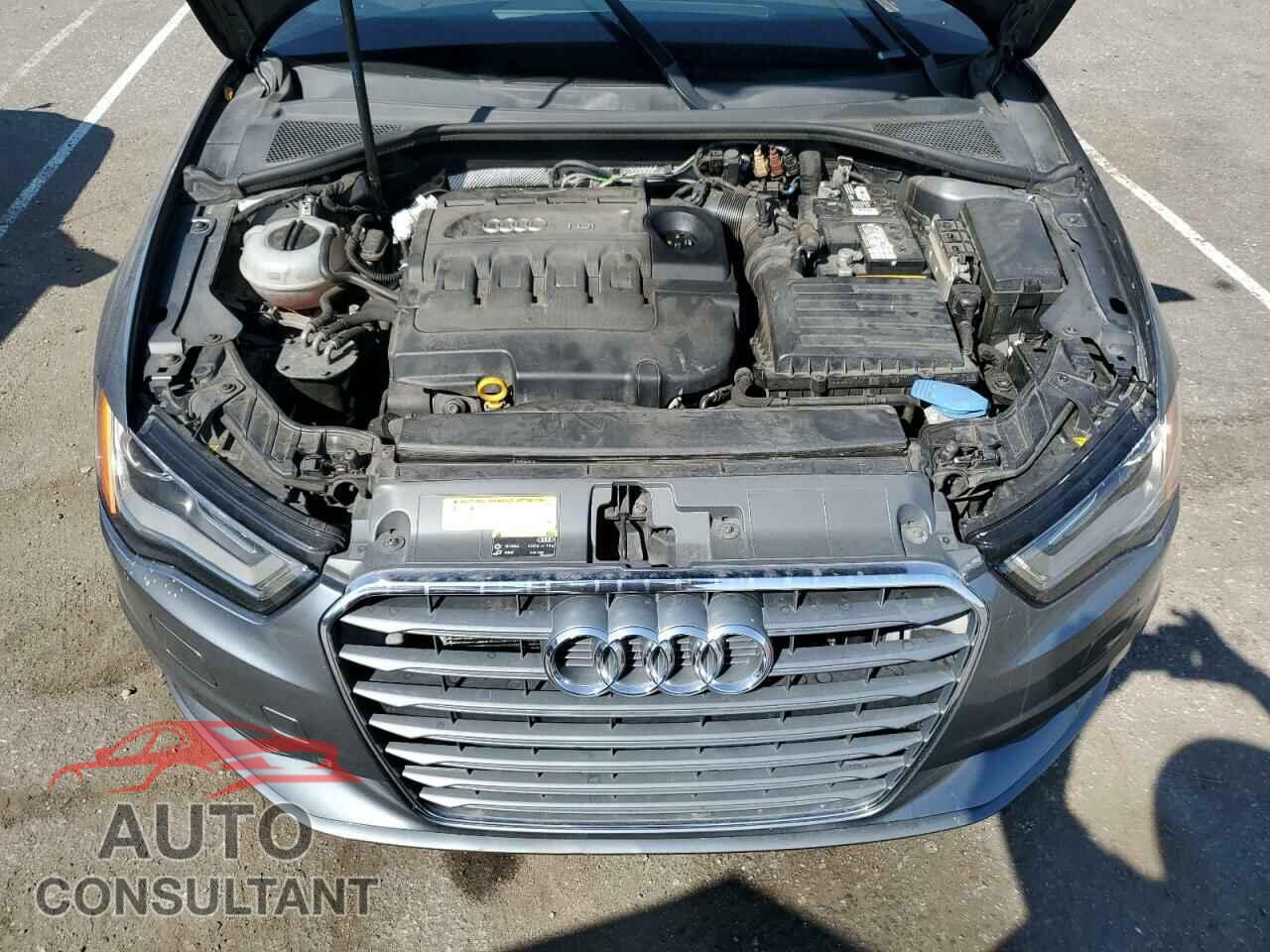 AUDI A3 2015 - WAUCJGFF0F1042876