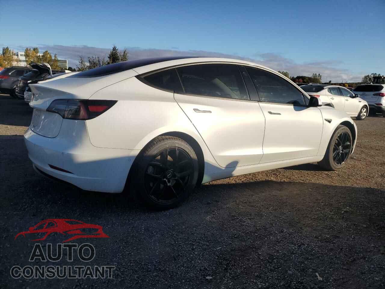 TESLA MODEL 3 2018 - 5YJ3E1EA6JF027843