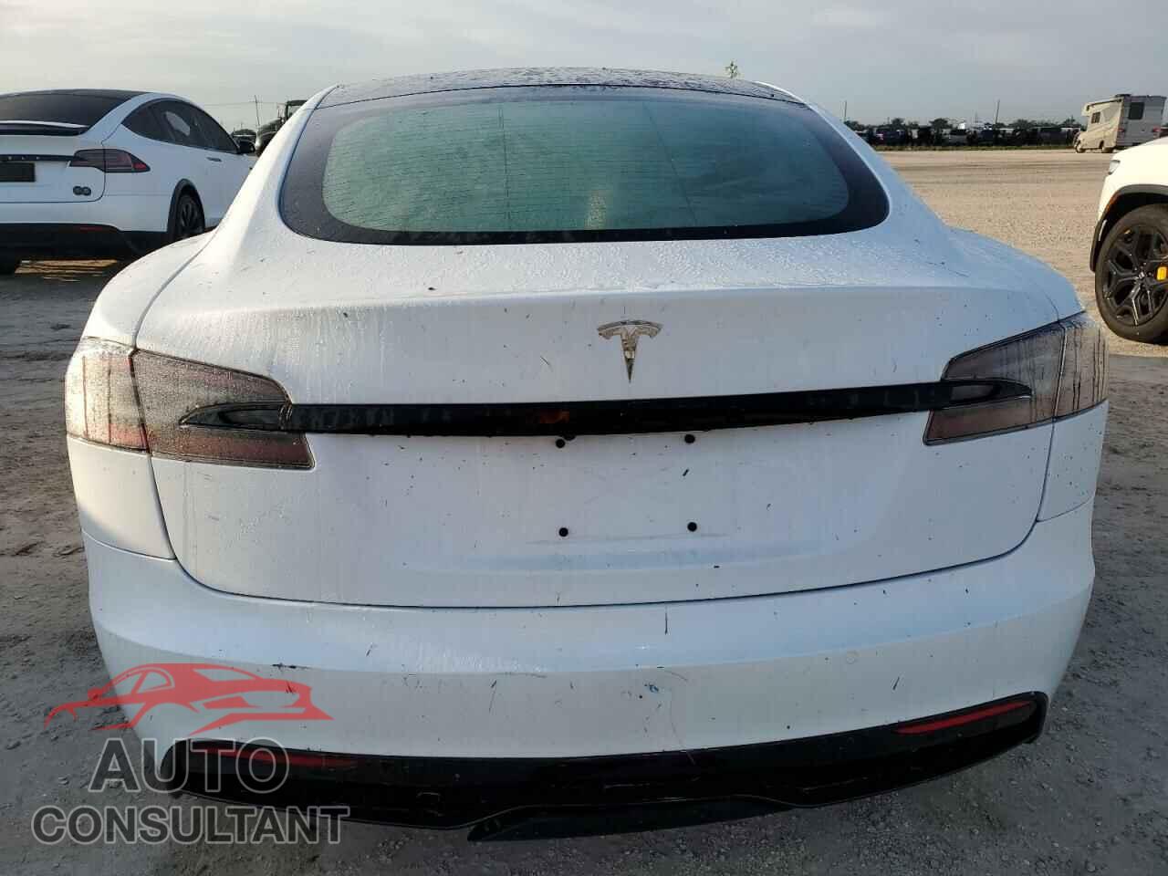 TESLA MODEL S 2021 - 5YJSA1E59MF452102