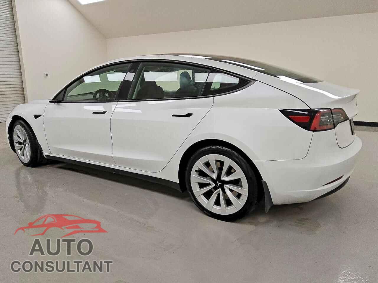TESLA MODEL 3 2023 - 5YJ3E1EA8PF585010