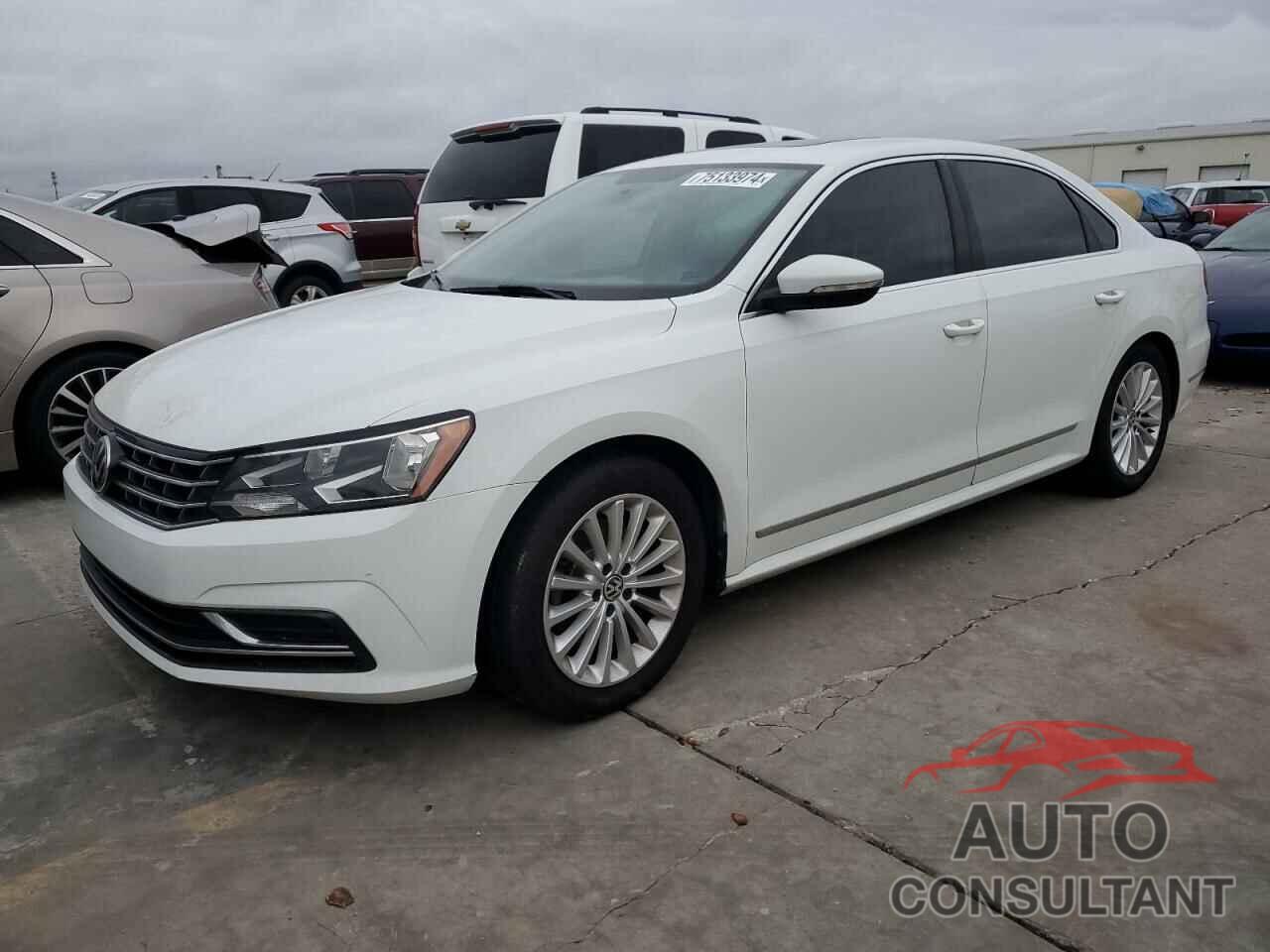 VOLKSWAGEN PASSAT 2017 - 1VWBT7A39HC002838