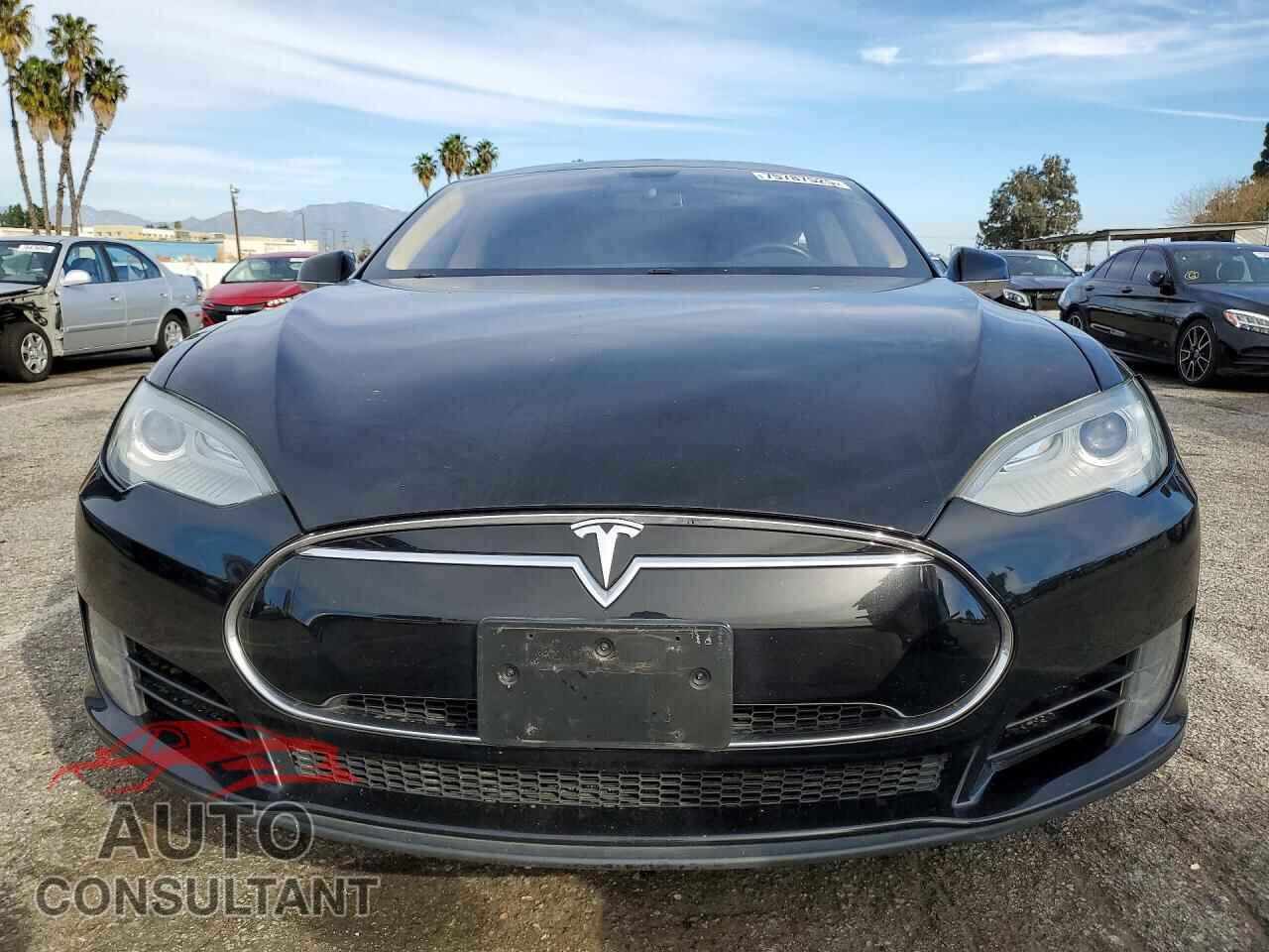 TESLA MODEL S 2013 - 5YJSA1CP3DFP07895