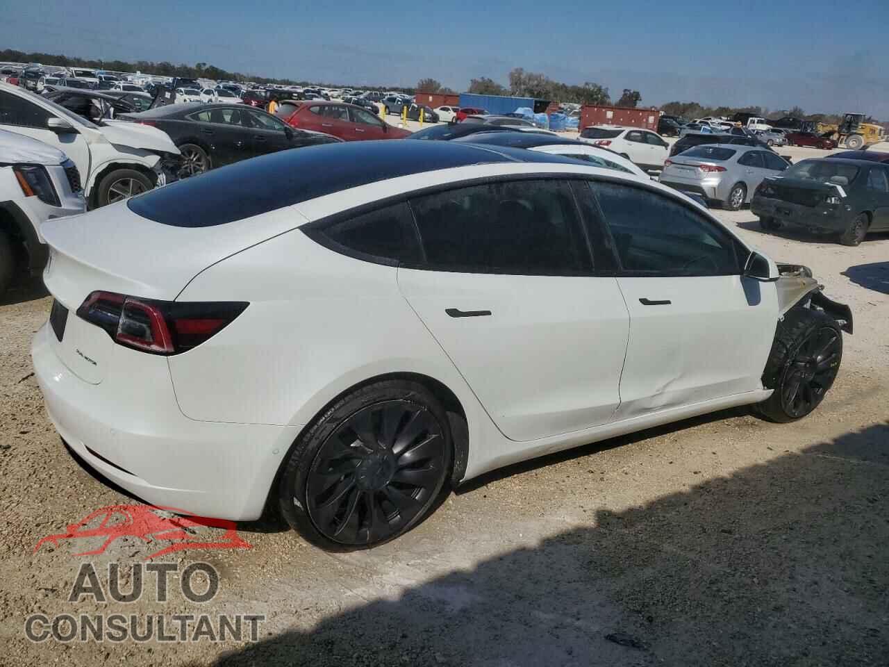 TESLA MODEL 3 2021 - 5YJ3E1EB8MF902160