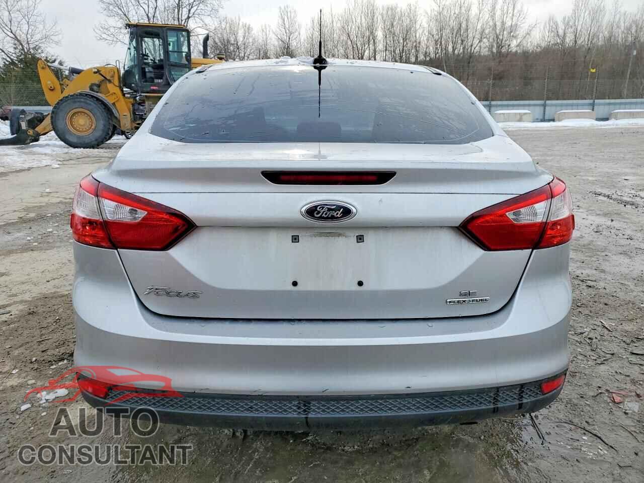 FORD FOCUS 2014 - 1FADP3F20EL412003