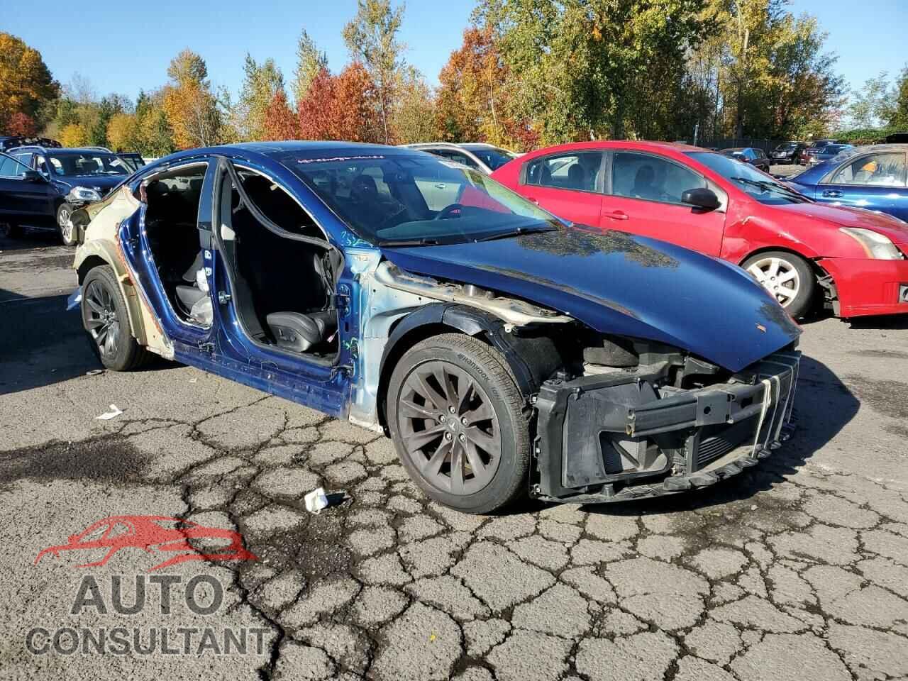 TESLA MODEL S 2018 - 5YJSA1E23JF287097